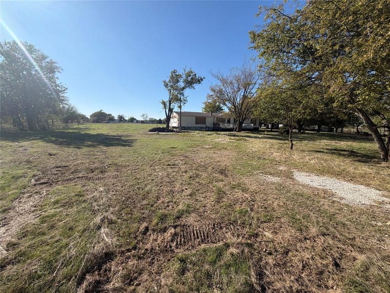 9601 1st Street, Joshua TX 76058 - Photo 5