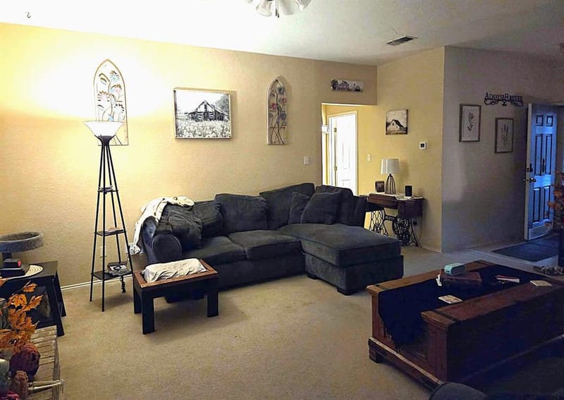 720 Lisa Street, Burleson TX 76028 - Photo 3