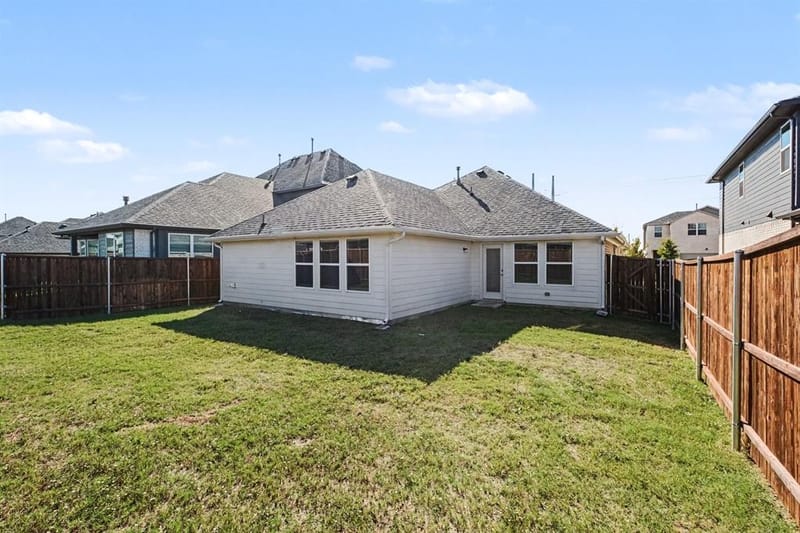 619 Rain Barrel Place, Celina TX 75009 - Photo 14