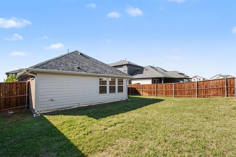 619 Rain Barrel Place, Celina TX 75009 - Photo 15