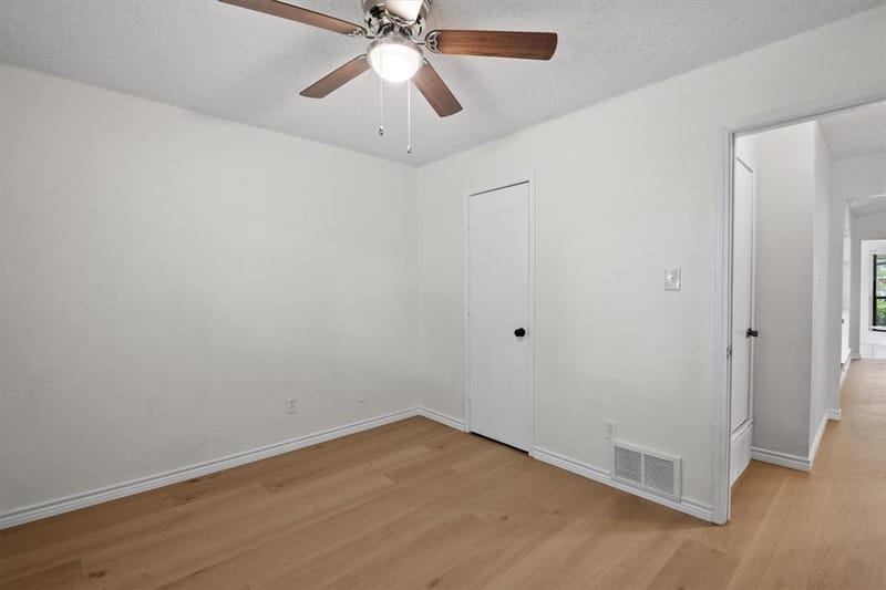5537 Silver Maple Drive, Arlington TX 76018 - Photo 16