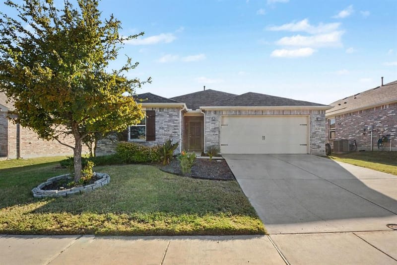 2620 Wayne Avenue, Aubrey TX 76227