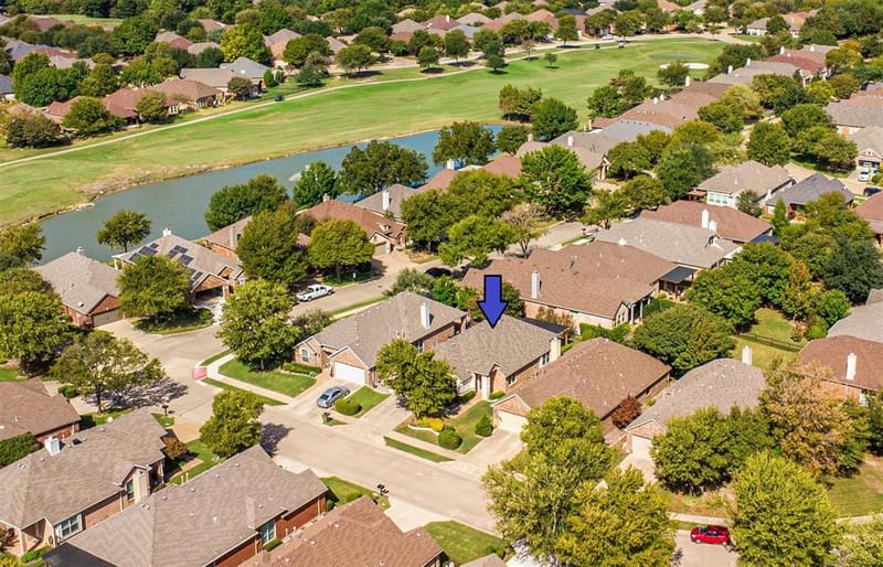 305 Wrangler Drive, Fairview TX 75069 - Photo 2