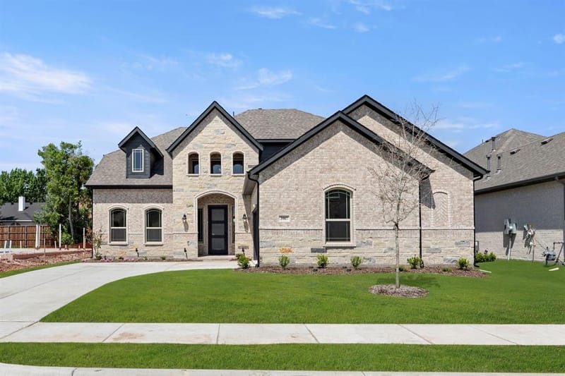 3907 Lochwood Drive, Rowlett TX 75088 - Photo 2