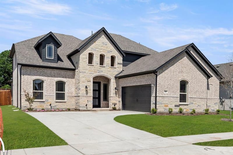 3907 Lochwood Drive, Rowlett TX 75088