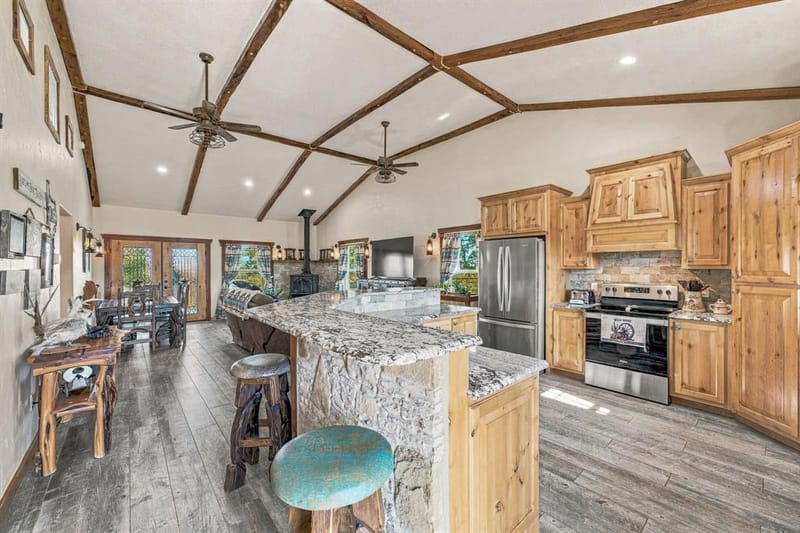 5650 County Road 132, Stephenville TX 76401 - Photo 5