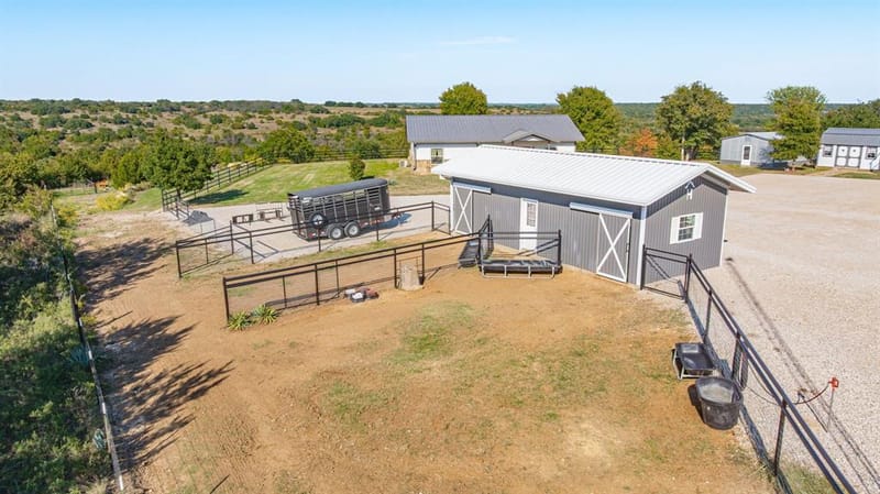5650 County Road 132, Stephenville TX 76401 - Photo 31