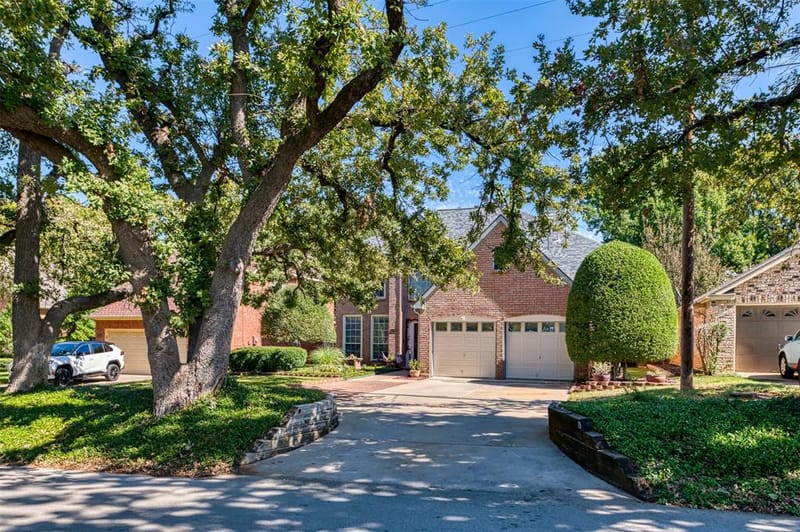 1706 Hood Lane, Grapevine TX 76051 - Photo 33
