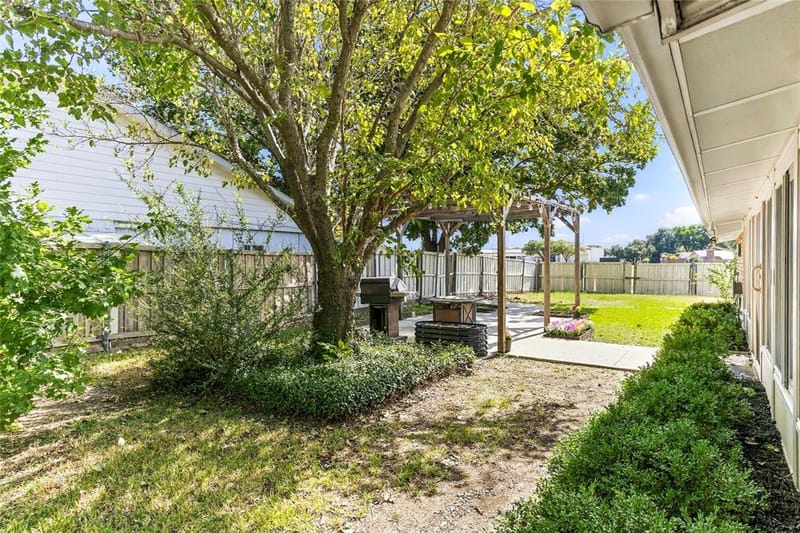 1901 Dodge Trail, Grand Prairie TX 75052 - Photo 30