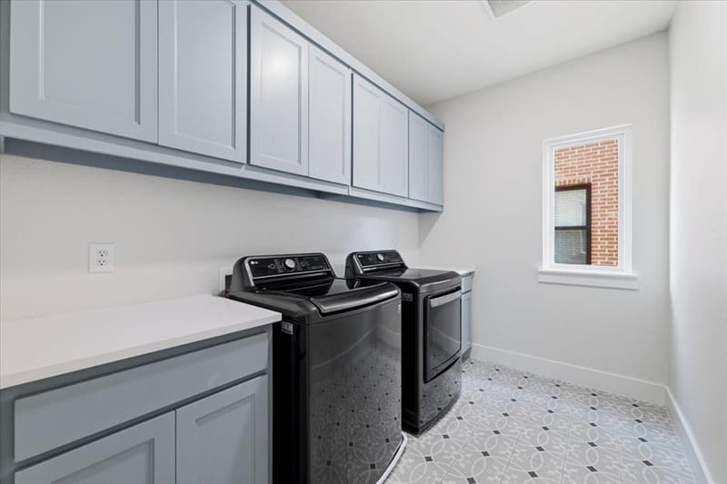 7108 Brisa Drive, Dallas TX 75223 - Photo 22