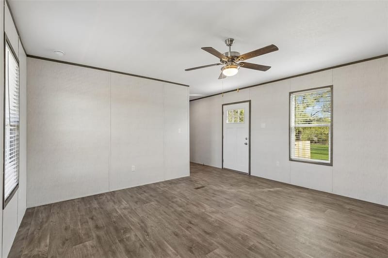 4413 Mimosa Drive, Granbury TX 76048 - Photo 7