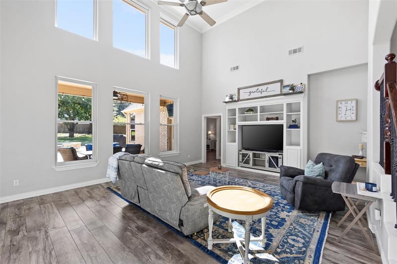 2006 Stone Canyon Court, Arlington TX 76012 - Photo 7