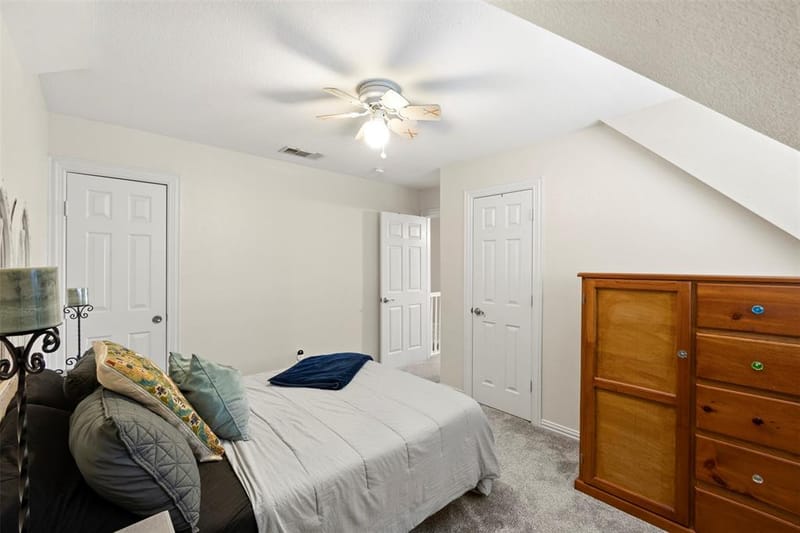 2006 Stone Canyon Court, Arlington TX 76012 - Photo 31