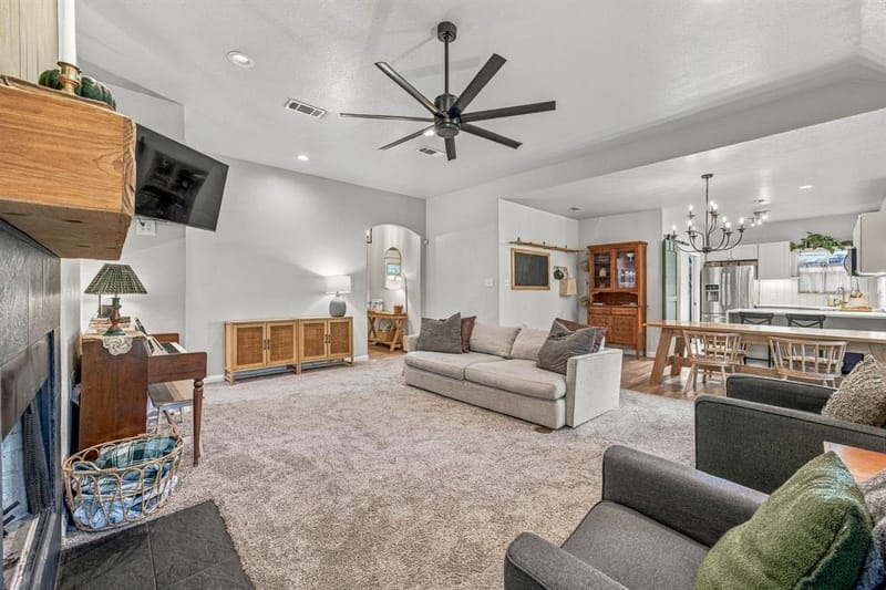 241 Water Oak Lane, Weatherford TX 76086 - Photo 6