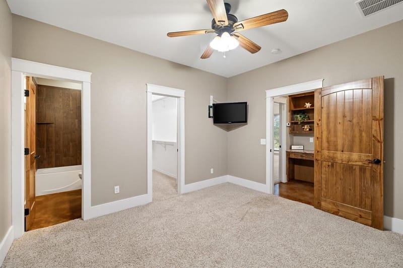 516 Spring Town Road, Van Alstyne TX 75495 - Photo 17