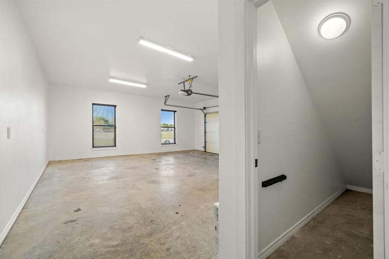 516 Spring Town Road, Van Alstyne TX 75495 - Photo 25