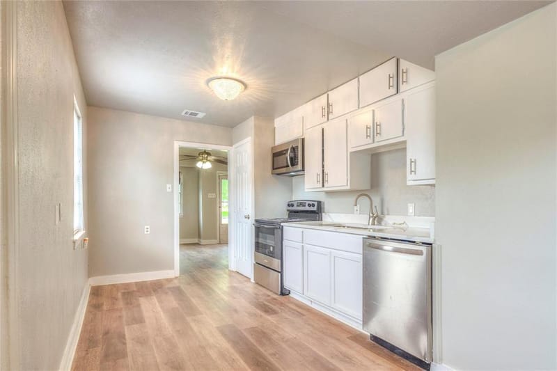 509 Walnut Drive, Mesquite TX 75149 - Photo 11