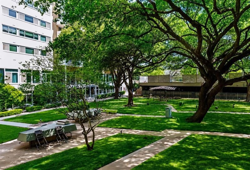 3883 Turtle Creek Boulevard # 1712, Dallas TX 75219 - Photo 21