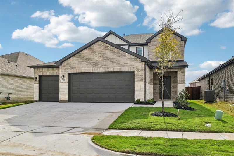 732 Ashley Gardens Drive, Forney TX 75126 - Photo 2