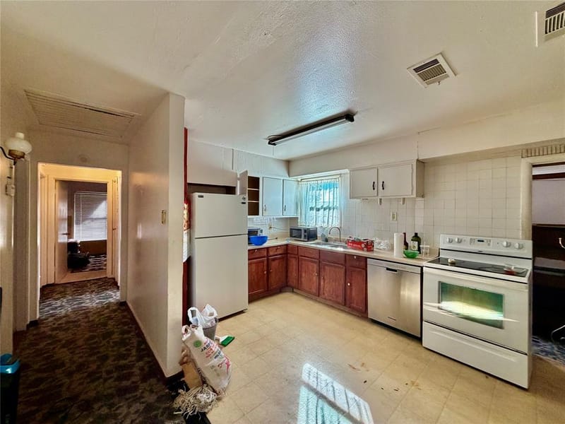 1205 Sylvan Drive, Garland TX 75040 - Photo 13