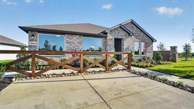 1939 LEGACY Drive, Cleburne TX 76033 - Photo 2