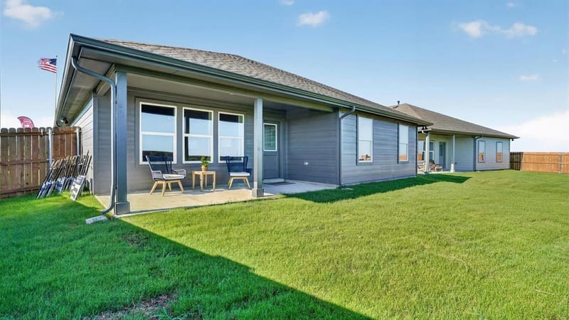 1939 LEGACY Drive, Cleburne TX 76033 - Photo 36