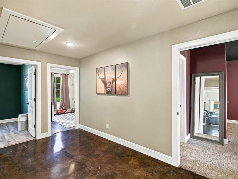 502 W Willow Street, Sanger TX 76266 - Photo 17