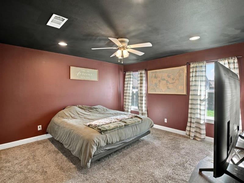 502 W Willow Street, Sanger TX 76266 - Photo 20