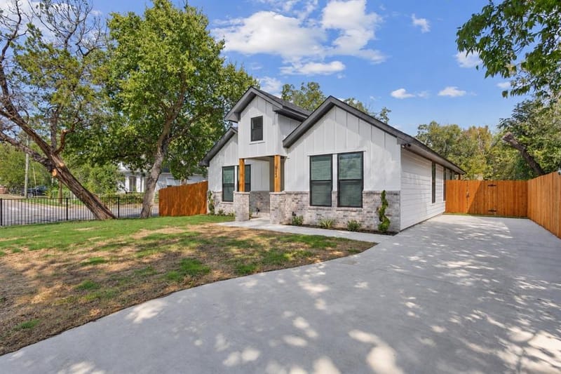 933 N 12th Street, Waco TX 76707 - Photo 30