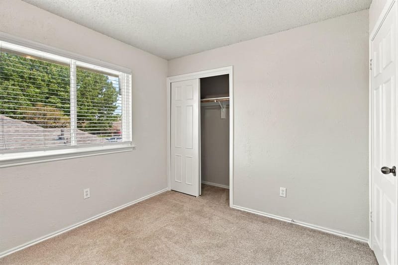 4205 Red Spruce Lane, Carrollton TX 75010 - Photo 23