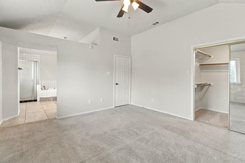 4205 Red Spruce Lane, Carrollton TX 75010 - Photo 25