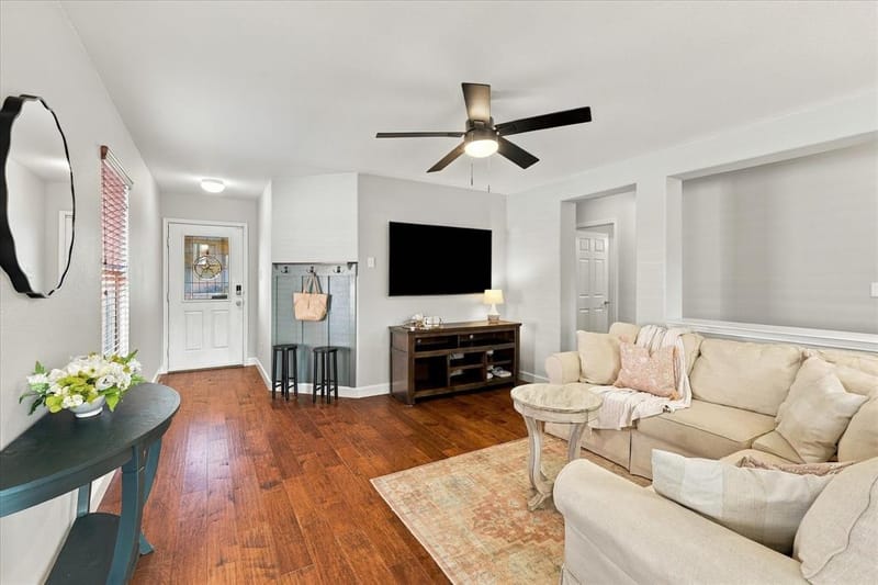 5916 Ridge Lake Drive, Fort Worth TX 76244