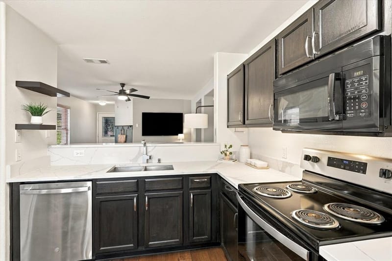5916 Ridge Lake Drive, Fort Worth TX 76244 - Photo 8