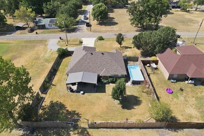 104 Butler Street, Savoy TX 75479 - Photo 37