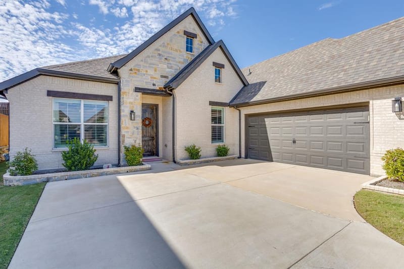 1256 Palo Duro Court, Burleson TX 76028 - Photo 3