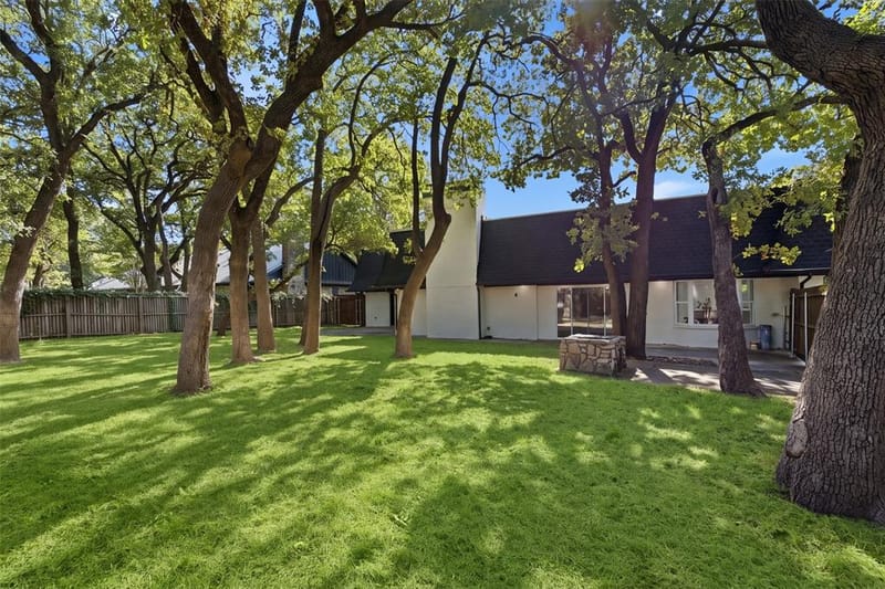 2221 Woodbrook Street, Denton TX 76205 - Photo 36