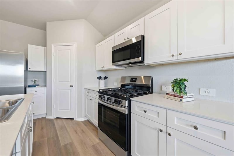 11113 FOLSOM Avenue, Fort Worth TX 76036 - Photo 6