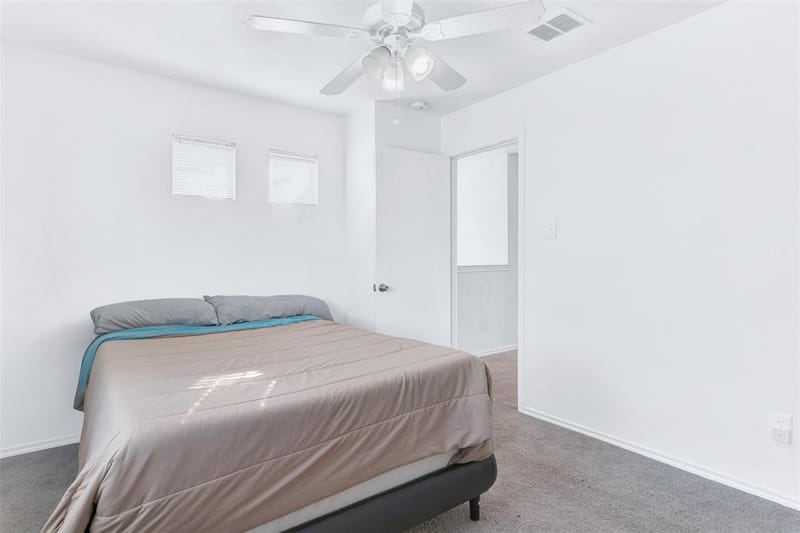 5722 Firethorn Drive, Dallas TX 75249 - Photo 24