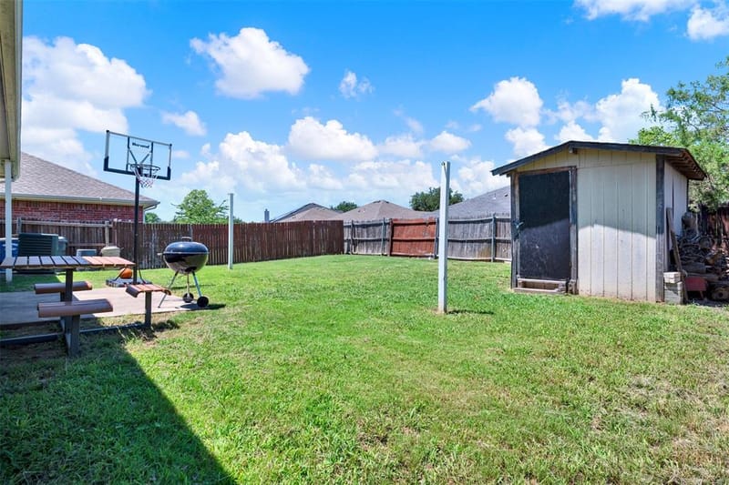5722 Firethorn Drive, Dallas TX 75249 - Photo 30