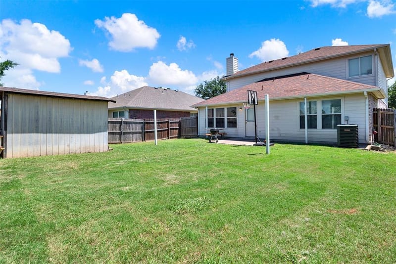 5722 Firethorn Drive, Dallas TX 75249 - Photo 33
