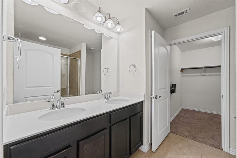 3181 Club Meadows Drive, Frisco TX 75036 - Photo 19
