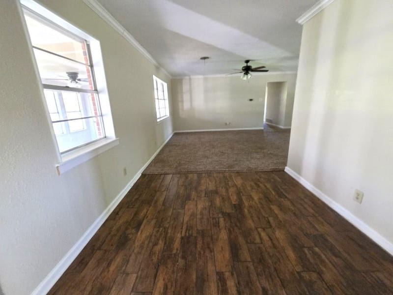 912 Penrod Drive, Granbury TX 76048 - Photo 2