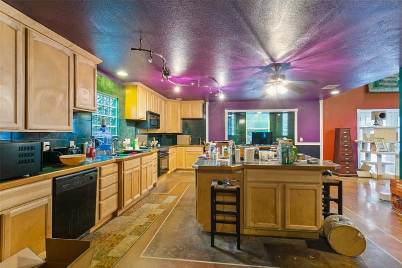 2900 Robinson Road, Denton TX 76210 - Photo 9