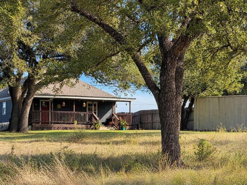 1708 W Main Street, Gatesville TX 76528 - Photo 23