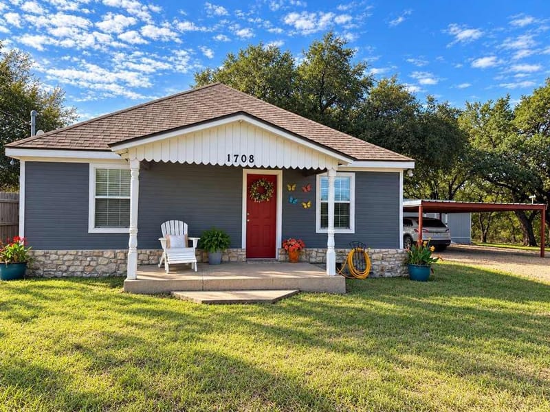 1708 W Main Street, Gatesville TX 76528 - Photo 3