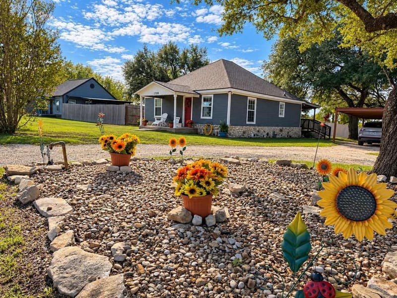 1708 W Main Street, Gatesville TX 76528 - Photo 36