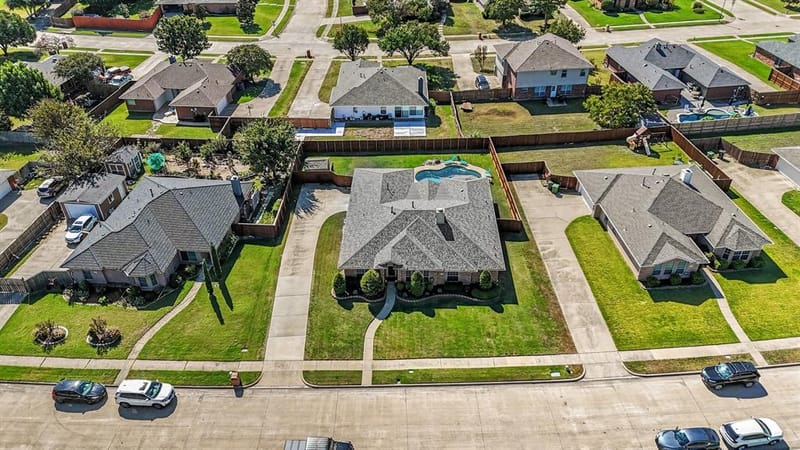 608 Rothschild Lane, Murphy TX 75094 - Photo 36