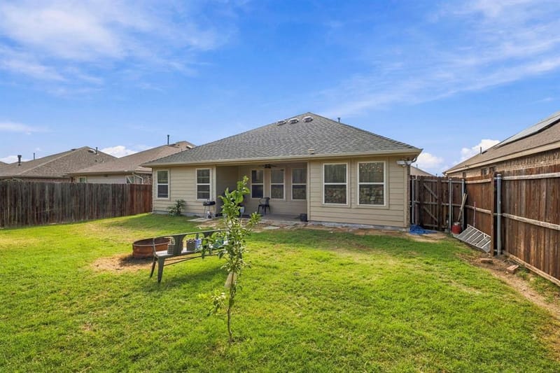 916 Evergreen Street, Princeton TX 75407 - Photo 27