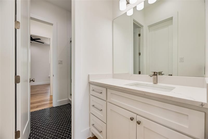 1830 S Marsalis Avenue, Dallas TX 75216 - Photo 10