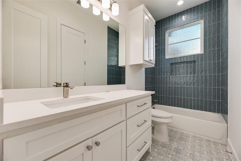 1830 S Marsalis Avenue, Dallas TX 75216 - Photo 8